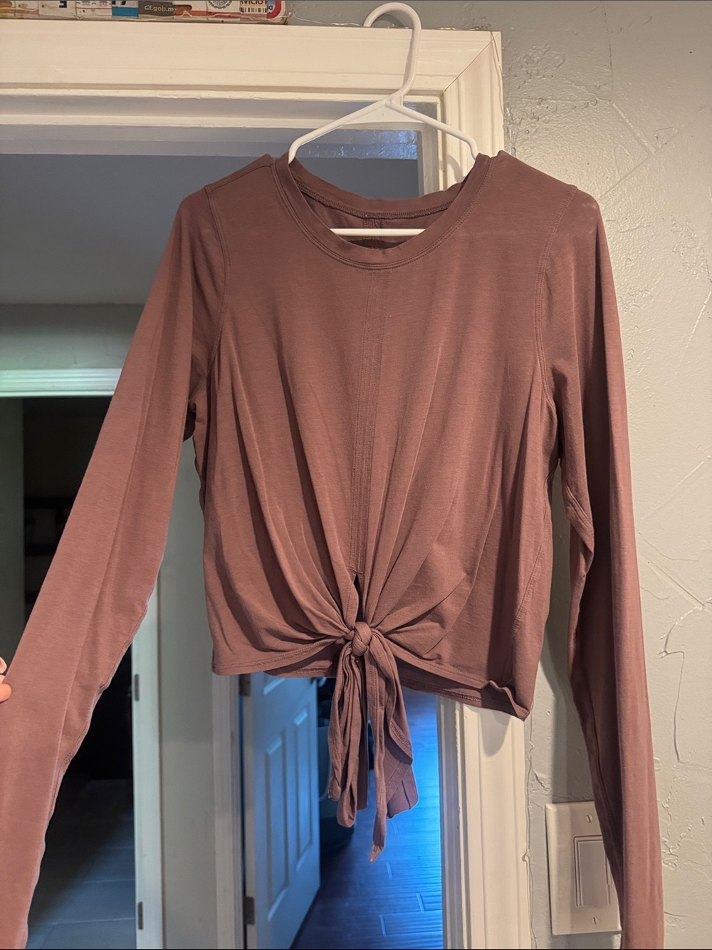 Lululemon women’s long sleeve